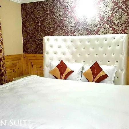 Maharaja Resort 3*
